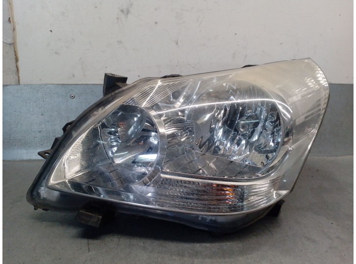 Recambio de faro izquierdo para toyota verso 1.6 16v cat referencia OEM IAM 811700F090 811700F090 