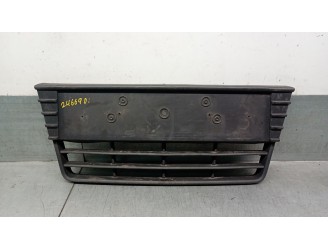 Recambio de rejilla paragolpes central para ford focus iii 1.6 tdci referencia OEM IAM BM5117K945A 1718734 