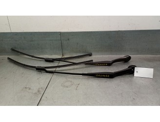 Recambio de brazo limpia delantero derecho para ford focus iii 1.6 tdci referencia OEM IAM BM5117526BB 1868603 