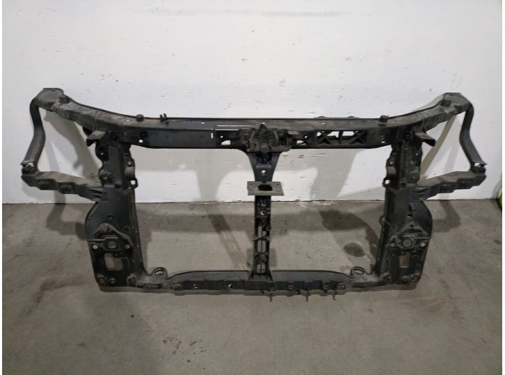 Recambio de panel frontal para kia sportage 2.0 crdi referencia OEM IAM 641011F000 641011F000 