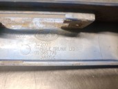 Recambio de molduras traseras para daewoo nubira berlina 1.6 cat referencia OEM IAM 96545770 96545763 