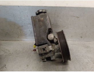 Recambio de bomba servodireccion para ssangyong rodius i 2.7 xdi referencia OEM IAM 6654602180 6654602180 