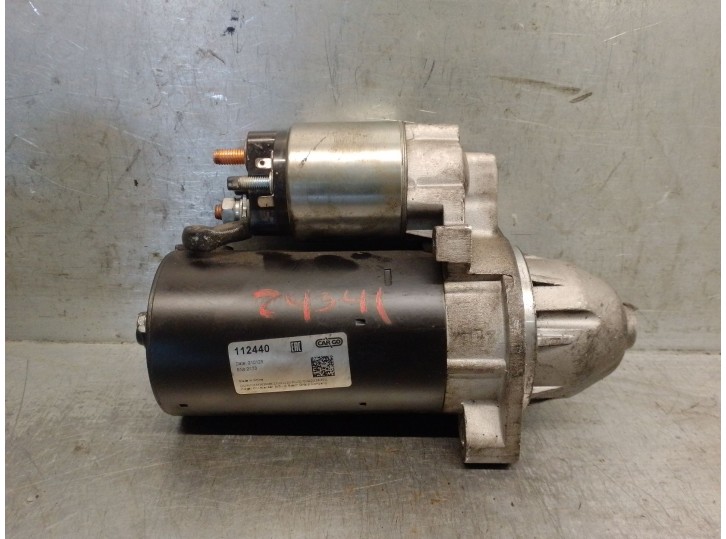 Recambio de motor arranque para ssangyong rodius i 2.7 xdi referencia OEM IAM 6611513701 6611513701 