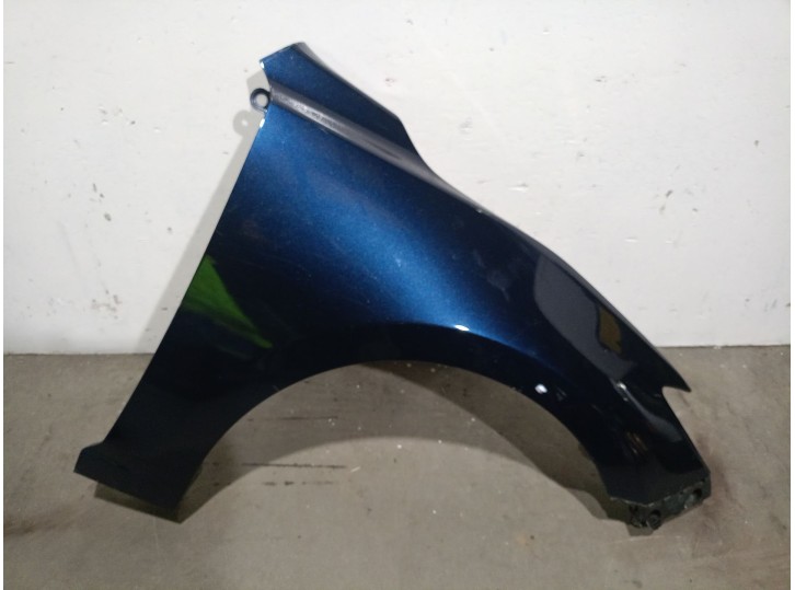 Recambio de aleta delantera derecha para mazda 3 (bm, bn) 2.2 d referencia OEM IAM B45A52111B B45A52111B 