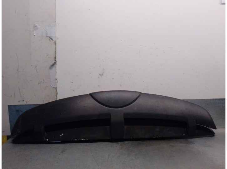 Recambio de aleron trasero para ssangyong rodius i 2.7 xdi referencia OEM IAM 7966021000 7961021020LAK 