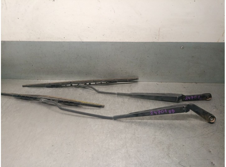 Recambio de brazo limpia delantero derecho para seat leon (1m1) 1.9 tdi referencia OEM IAM 1M1955410D 1M1955410D 
