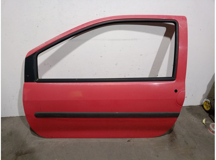 Recambio de puerta delantera izquierda para renault twingo (co6) 1.3 cat referencia OEM IAM 7751470905 7751470905 