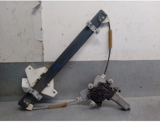 Recambio de elevalunas trasero izquierdo para ssangyong rodius i 2.7 xdi referencia OEM IAM 7333021000 7333021000 