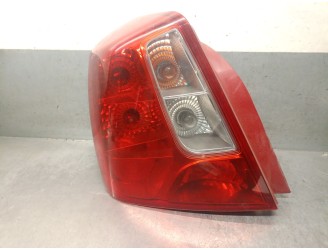 Recambio de piloto trasero izquierdo para daewoo nubira berlina 1.6 cat referencia OEM IAM 96551223 96551223 