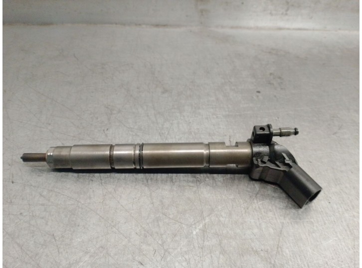 Recambio de inyector para audi q7 (4l) 3.0 v6 24v tdi referencia OEM IAM 059130277CD 0445117022