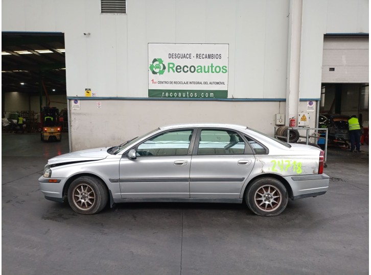 volvo s80 berlina del año 1999