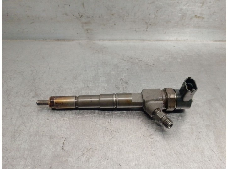 Recambio de inyector para opel insignia a (g09) 2.0 cdti (68) referencia OEM IAM 55577668 0445110423
