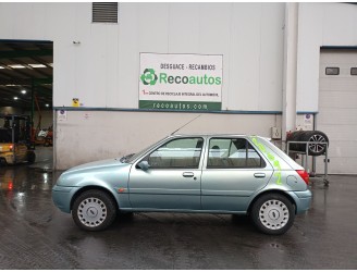 ford fiesta (dx) del año 2002