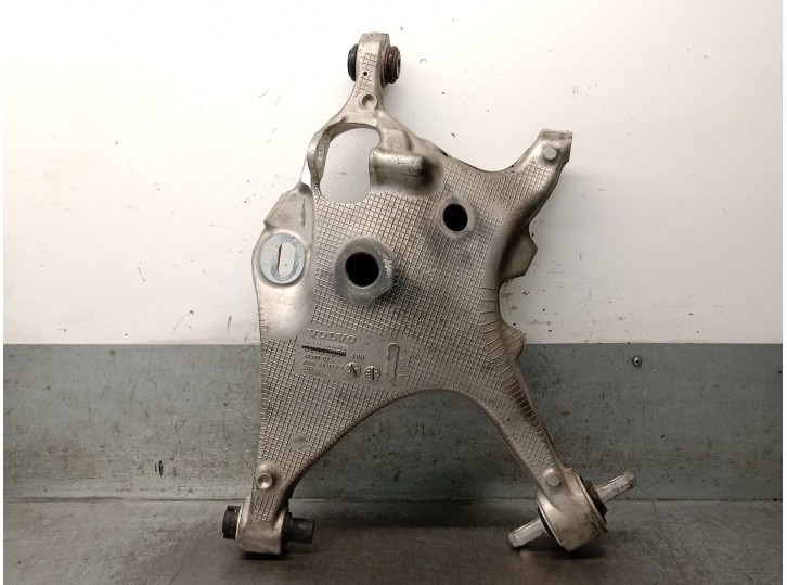 Recambio de brazo suspension inferior trasero derecho para volvo xc90 ii (256) d5 awd referencia OEM IAM 36012081 31476077 