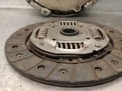 Recambio de kit embrague para volkswagen polo (9n1) 1.4 16v referencia OEM IAM 03C141025D 03C141025D 