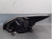 Replacement right headlight for Ford Focus Lim. (CB4) 1.8 TDCi turbodiesel cat OEM IAM reference 8M5113W029CE 8M5113100CF 