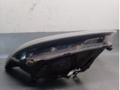 Replacement right headlight for Ford Focus Lim. (CB4) 1.8 TDCi turbodiesel cat OEM IAM reference 8M5113W029CE 8M5113100CF 