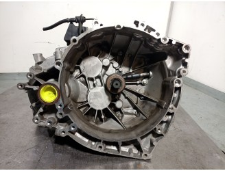 Recambio de caja cambios para volvo v40 hatchback (525) d2 referencia OEM IAM JU3R7002AHB 36003284 P1285417