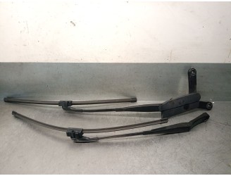 Recambio de brazo limpia delantero derecho para porsche cayenne (92a) 3.0 diesel referencia OEM IAM 7P0955410B 95862802900 