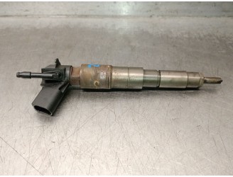 Recambio de inyector para bmw x5 (e70) xdrive 30 d referencia OEM IAM 445115077 13537808089 445115077