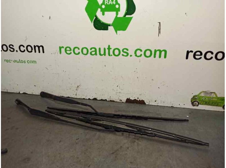 Recambio de brazo limpia delantero derecho para alfa romeo 156 sportwagon crosswagon q4 referencia OEM IAM 60692292  