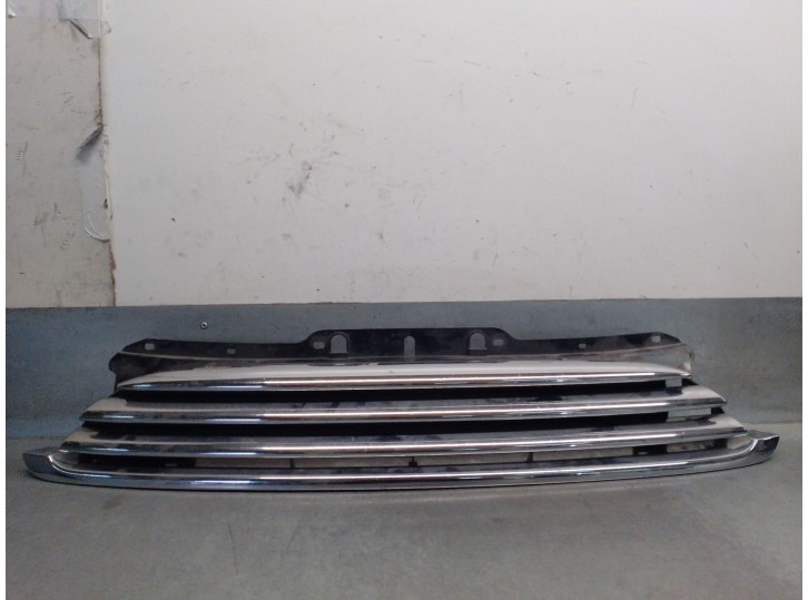 Recambio de rejilla delantera para mini mini (r56) cooper d referencia OEM IAM 16084401 51117317264 