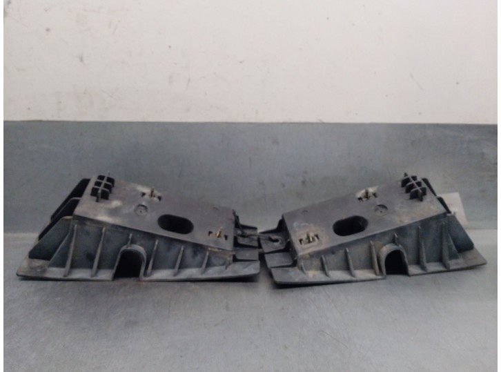 Recambio de refuerzo paragolpes delantero para peugeot 306 berlina 3/5 puertas (s1) style d referencia OEM IAM 9612803380 961280