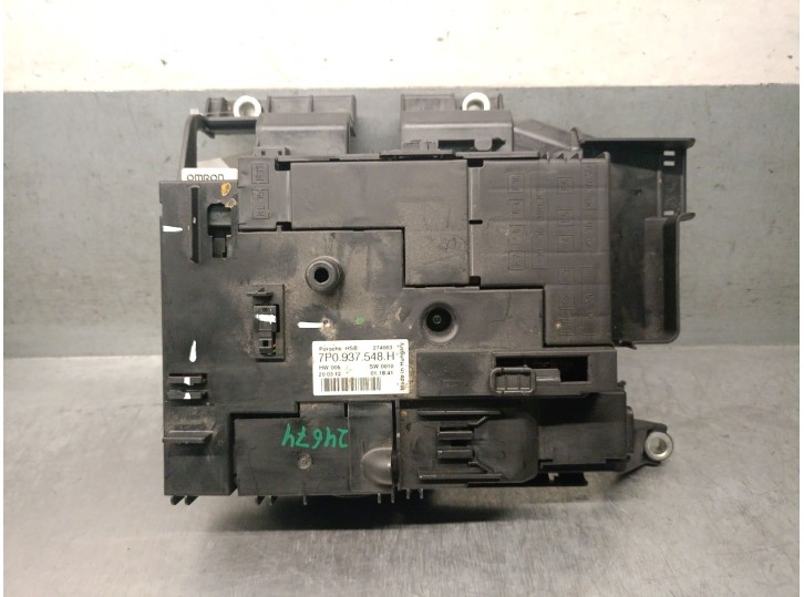 Replacement relay/fuse box for Porsche Cayenne (92A) 3.0 diesel OEM IAM reference 7P0937548H 