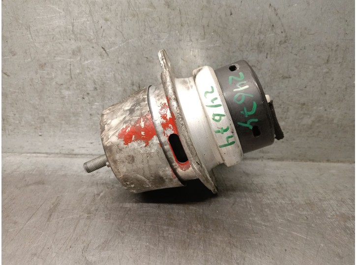 Recambio de soporte motor izquierdo para porsche cayenne (92a) 3.0 diesel referencia OEM IAM 7L8199131F 95837504960 