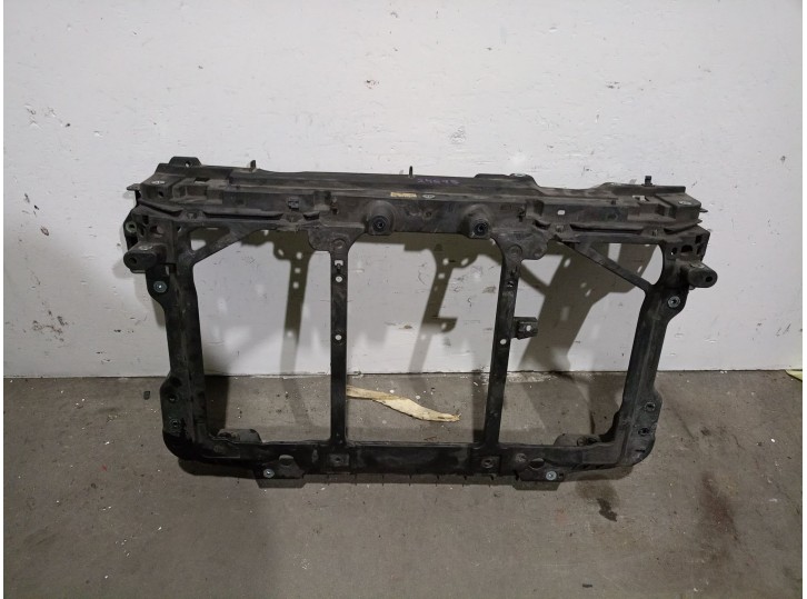 Recambio de panel frontal para mazda 3 (bm, bn) 2.2 d referencia OEM IAM GHR453110B GHR453110B 