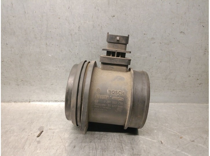Recambio de caudalimetro para volvo xc90 2.4 diesel cat referencia OEM IAM 30677999 0281002730