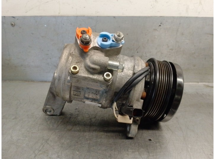 Recambio de compresor aire acondicionado para chrysler voyager (gs) 3.8 v6 cat referencia OEM IAM 4677144AB 4677144AB 