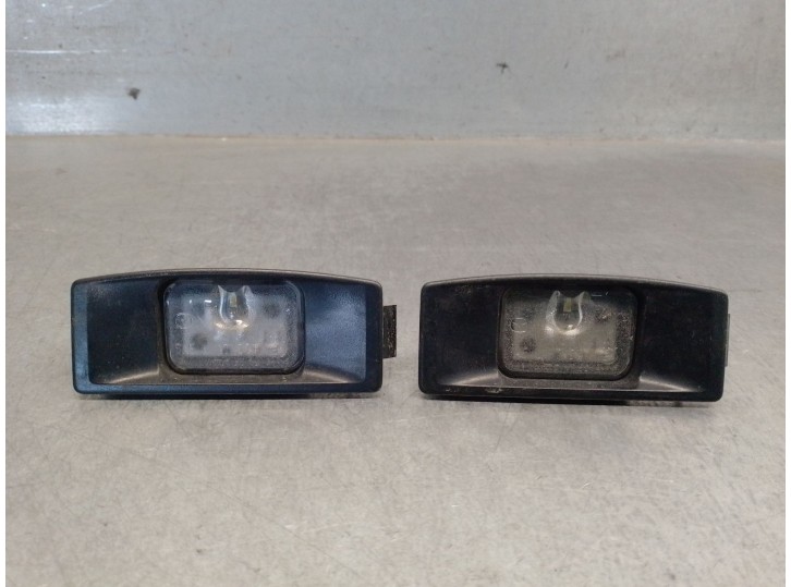 Recambio de piloto matricula para mazda 3 hatchback (bp) 2.0 skyactiv-g m hybrid referencia OEM IAM B0J85126Y B0J85126Y 