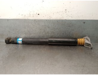 Recambio de amortiguador trasero derecho para mazda 3 (bm, bn) 2.2 d referencia OEM IAM BHT128700B BHT128910B 