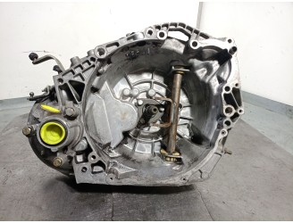 Recambio de caja cambios para citroën xsara berlina 1.9 td sx referencia OEM IAM 20TA45 222270 9523534B