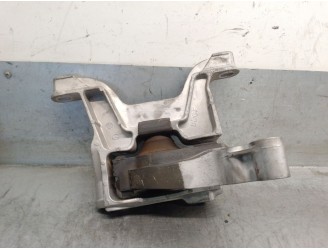 Recambio de soporte motor para mazda 3 hatchback (bp) 2.0 skyactiv-g m hybrid referencia OEM IAM BDEL39060 BDEL39060 