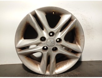 Recambio de llanta para kia cee´d 1.6 crdi cat referencia OEM IAM 529101H300 R177JX17OFFSET56 