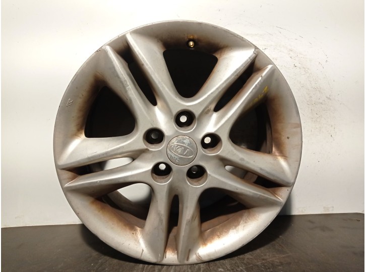 Recambio de llanta para kia cee´d 1.6 crdi cat referencia OEM IAM 529101H300 R177JX17OFFSET56 