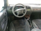 citroën xsara berlina del año 2001