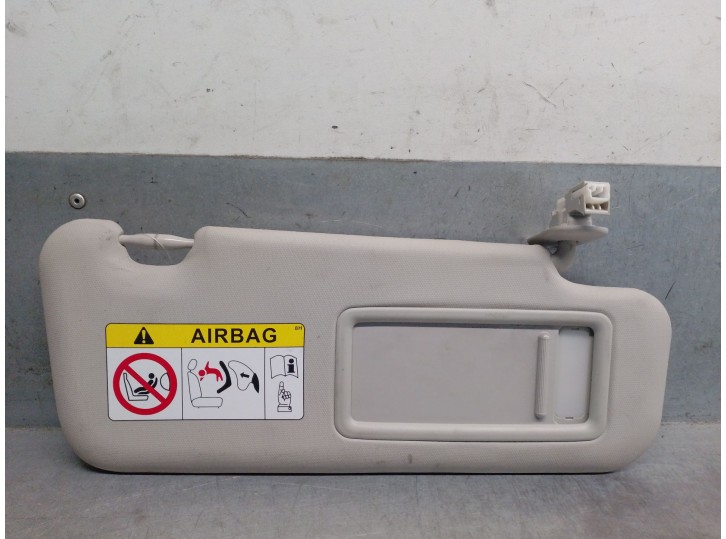 Recambio de parasol derecho para mazda 3 (bm, bn) 2.2 d referencia OEM IAM BHS369270A75 BHS369270A75 