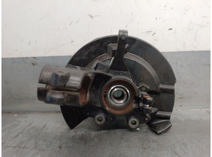 Recambio de mangueta delantera derecha para ford kuga ii (dm2) 2.0 tdci referencia OEM IAM DV613K170CAA 1781982 
