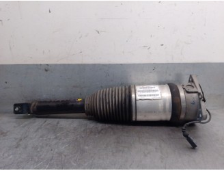 Recambio de amortiguador trasero izquierdo para audi a8 (4e2) 3.0 tdi quattro referencia OEM IAM 4E0616001E 4E0616001R 