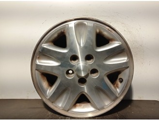 Recambio de llanta para chrysler voyager (gs) 3.8 v6 cat referencia OEM IAM LF47SAK R16X6.5J40 