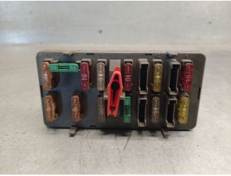 Recambio de caja reles / fusibles para citroën zx 1.8 referencia OEM IAM 6500A5 