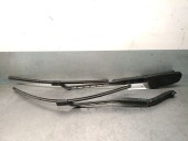 Recambio de brazo limpia delantero derecho para mercedes-benz gle (w166) 250 d 4-matic (166.004) referencia OEM IAM A1668200944 