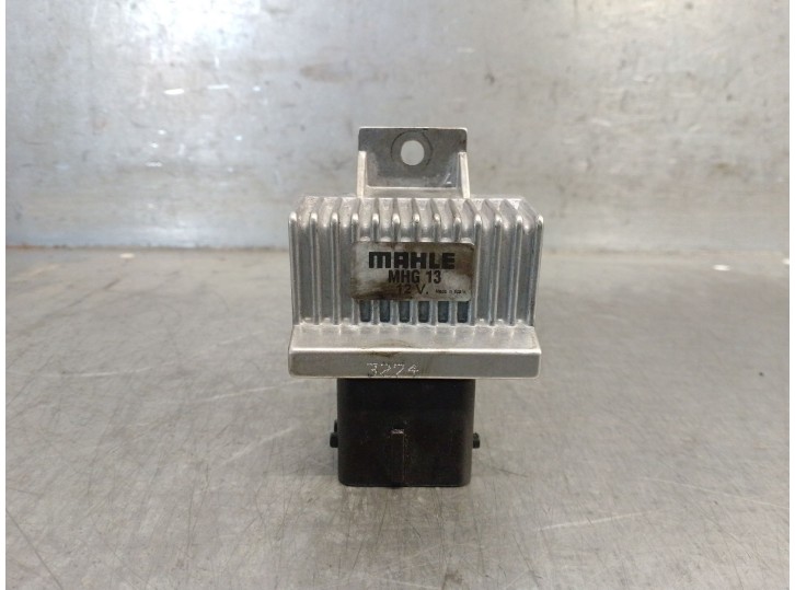 Recambio de caja precalentamiento para dacia sandero ii 1.5 dci diesel referencia OEM IAM 110678071R 110678071R 