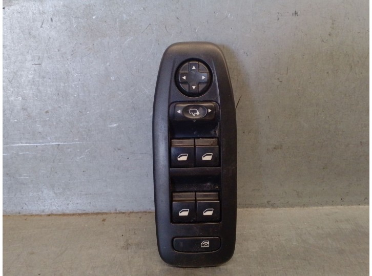 Recambio de mando elevalunas delantero izquierdo para peugeot 2008 i (cu_) 1.5 bluehdi 100 referencia OEM IAM 98242539ZD 9824253