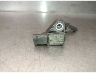 Recambio de sensor para mazda 3 (bm, bn) 2.2 d referencia OEM IAM SH03K3239 0261230324