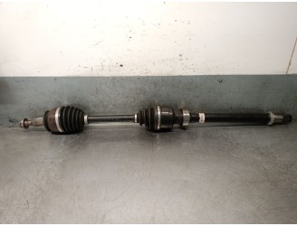 Replacement front right driveshaft for Mazda 3 (BM, BN) 2.2 D OEM IAM reference GDC52550X GDC52550X 