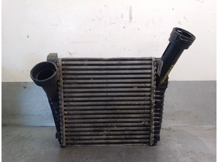 Recambio de intercooler para audi q7 (4l) 3.0 v6 24v tdi referencia OEM IAM 7L6145804A 7P0145804A 